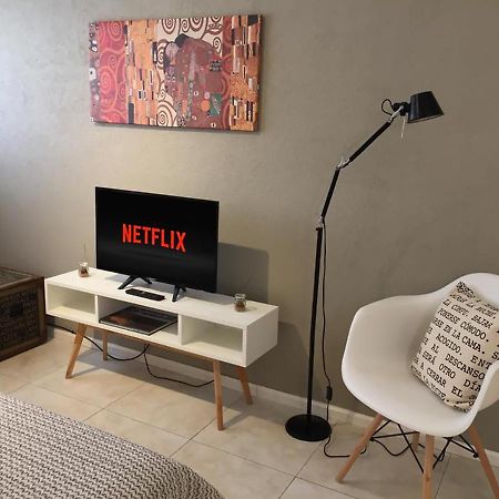 Departamento Monoambiente A Metros Del Obelisco Apartment บัวโนสไอเรส ภายนอก รูปภาพ